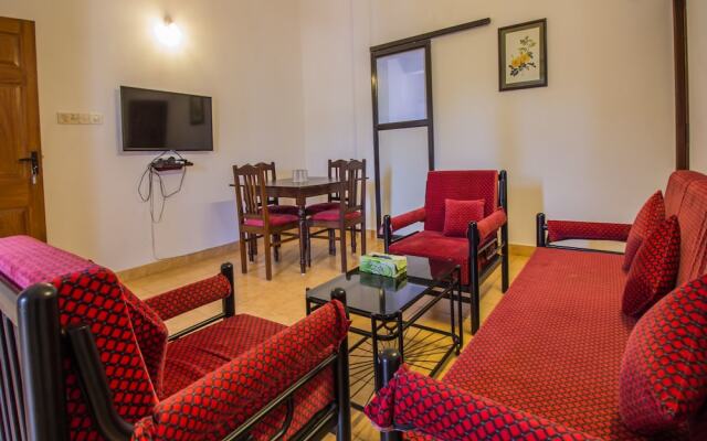 OYO 12423 Home Pool View 1BHK Candolim