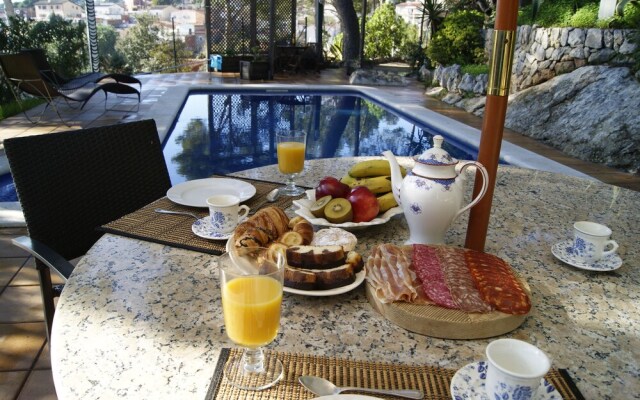 Places4stay Villa Figuera