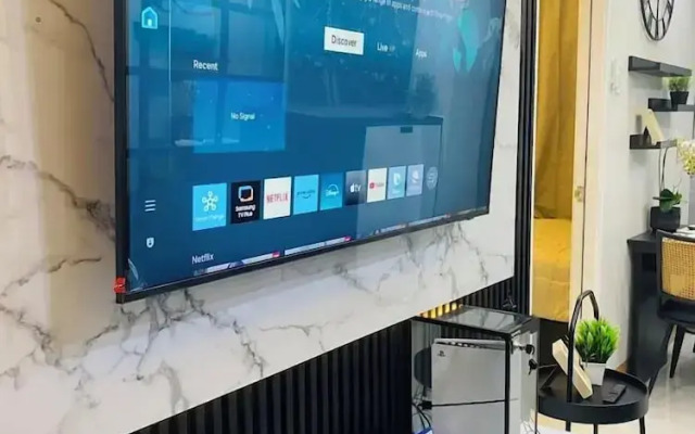 Shore 3 Unit 878 Tower 2