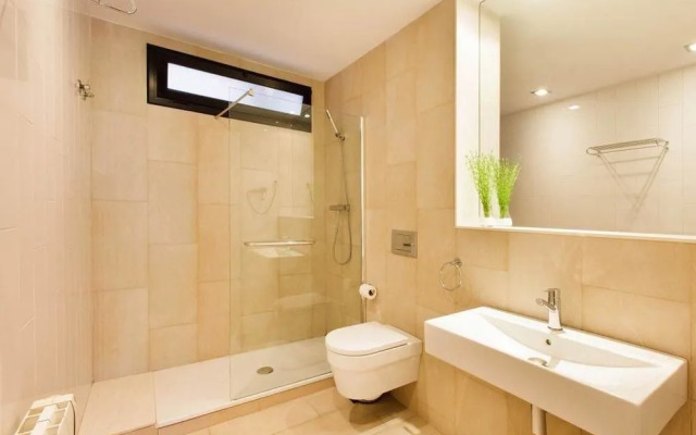 Barna House Apartments