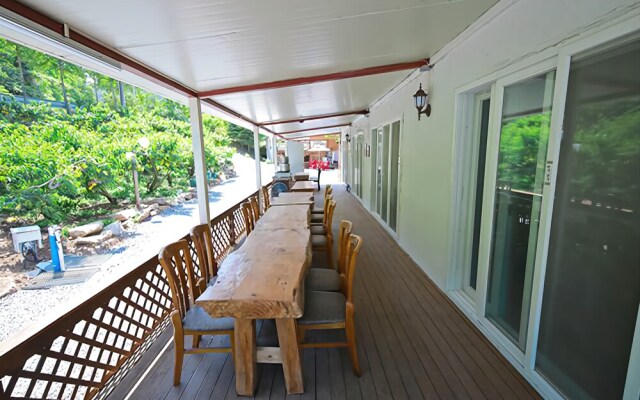 Jecheon Oksunbon Pension