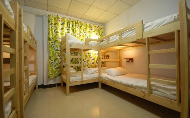 DengBa Hostel TaianTaishan