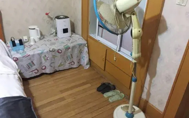 Gobi Pearl Inn (Jiayuguan Bus Station First People's Hospital Store)