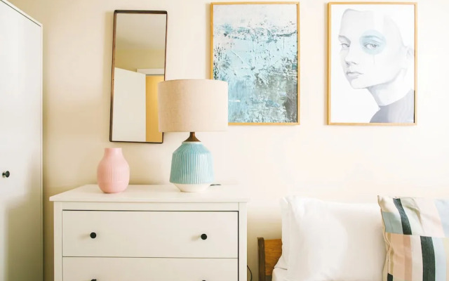 Spacious 3 Bedroom Apartment in South Kensington near Museums