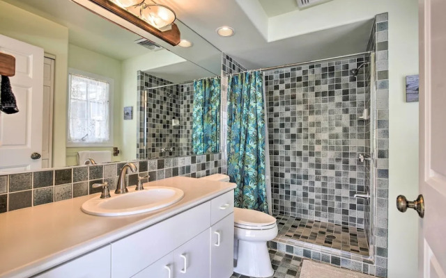 Ocean-view Kailua-kona Escape w/ Private Pool!