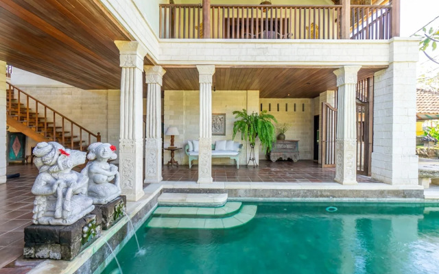 Villa Angsa by Nakula