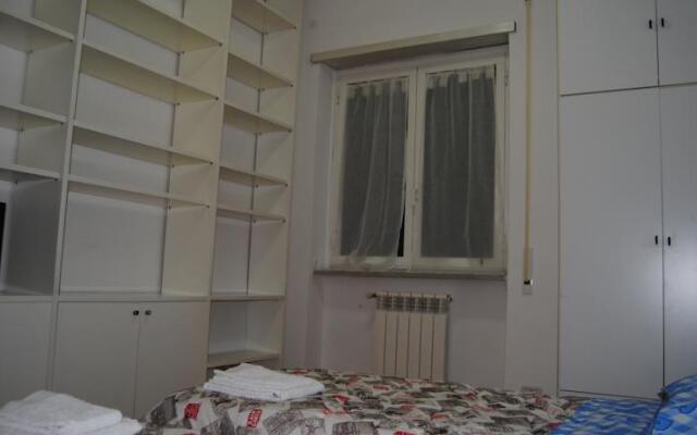 Frizz & Friends Roma