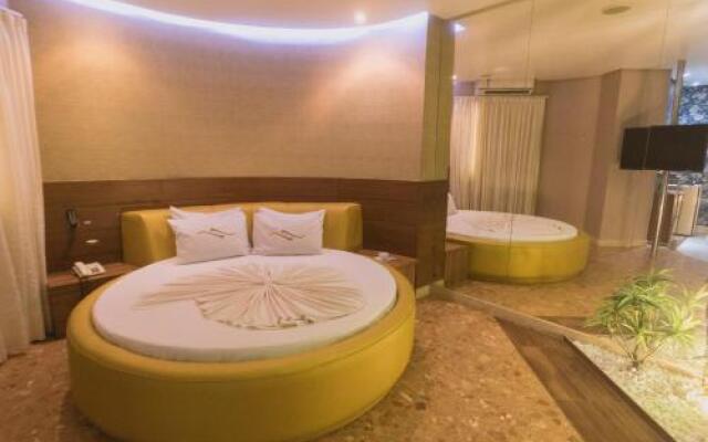 Motel Decameron (Adults Only)