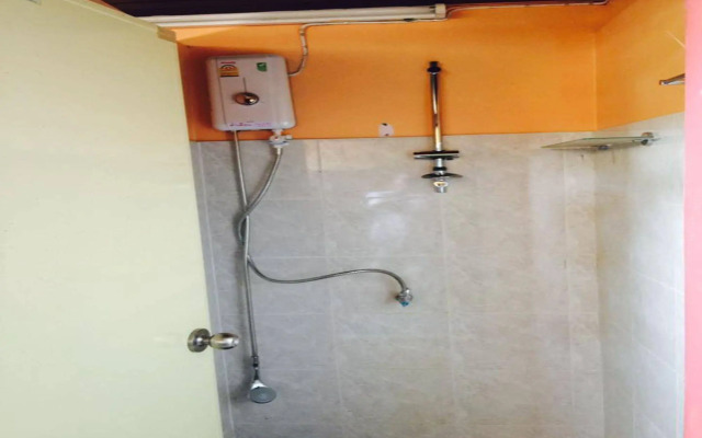 Phangan Barsay Hostel