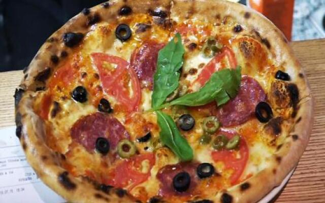 Studio Suite near Lake with Jacuzzi