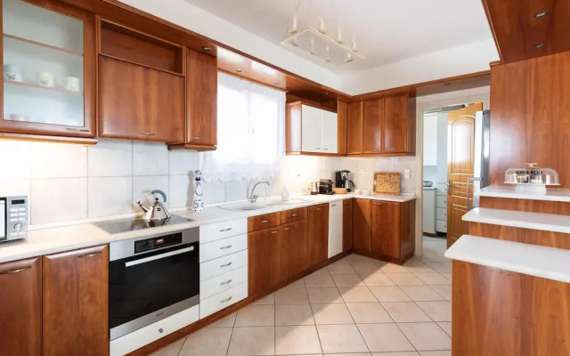 Sun and Salt 3bedroom House