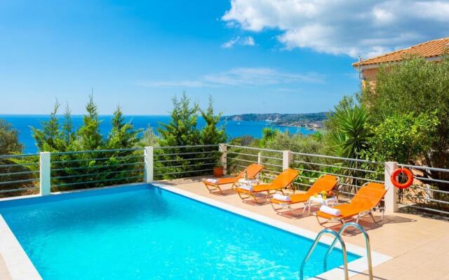 Lourdas Villas Collection