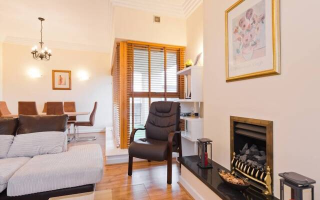 Stunning 3-bed Apartment in Dublin 1