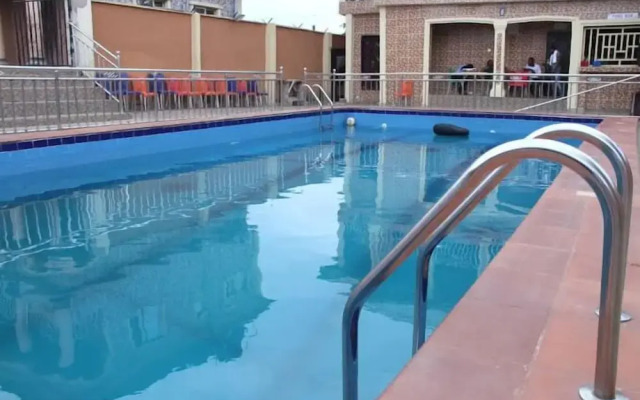 Cacid Hotels