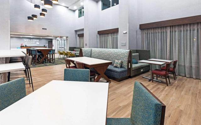 Hampton Inn & Suites Canyon