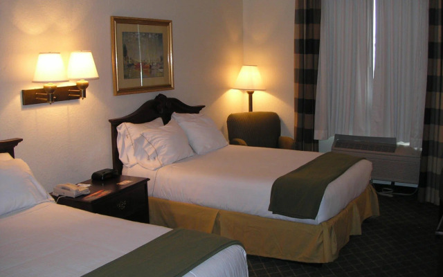 Ruskin Inn Tampa-Sun City Center