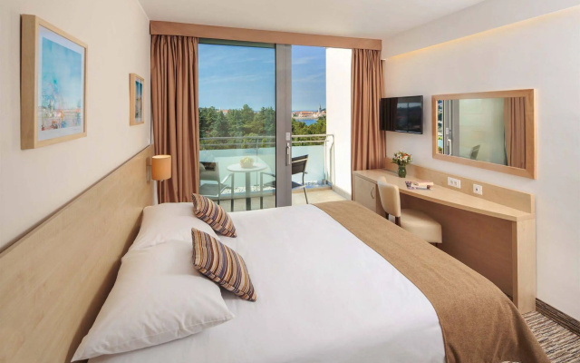 Valamar Parentino Hotel