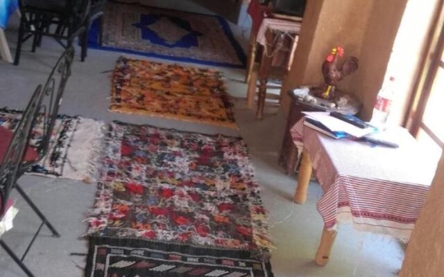 Riad Roses