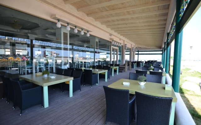 Phoenicia Luxury