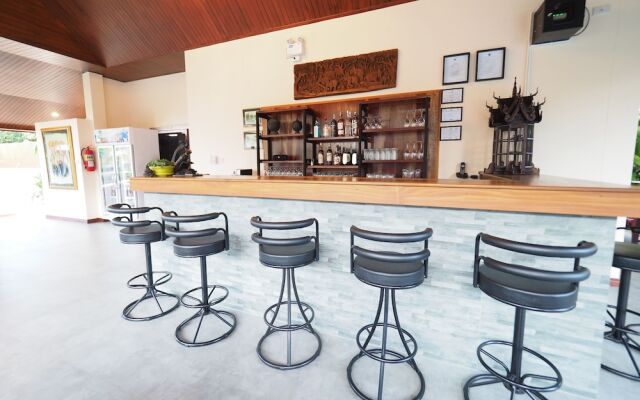 Chanapha Residence (SHA Extra Plus)