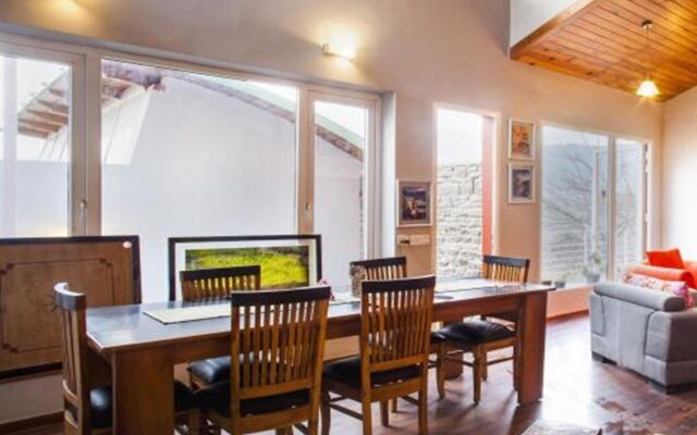 Seclude Ramgarh, Cliff's Edge