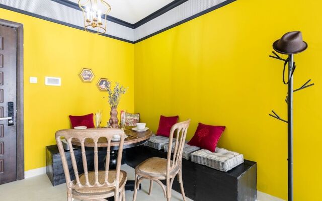 Locals Boutique Apartment Huafa Plaza 25