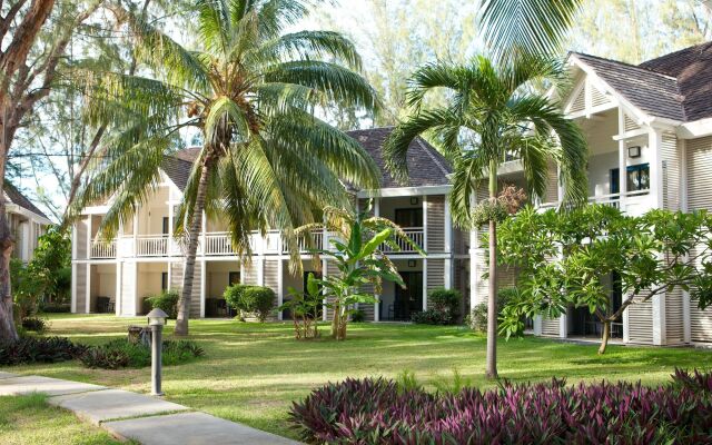 Отель Lux* Saint Gilles