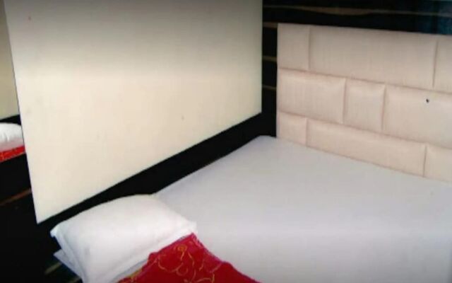 Goroomgo Dev Guest House Howrah Kolkata