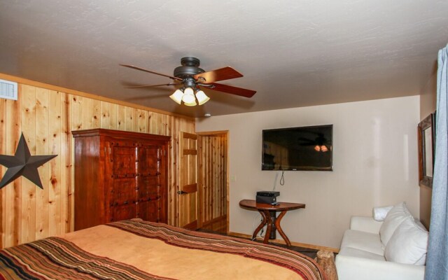 Angel View Chalet 885 by RedAwning