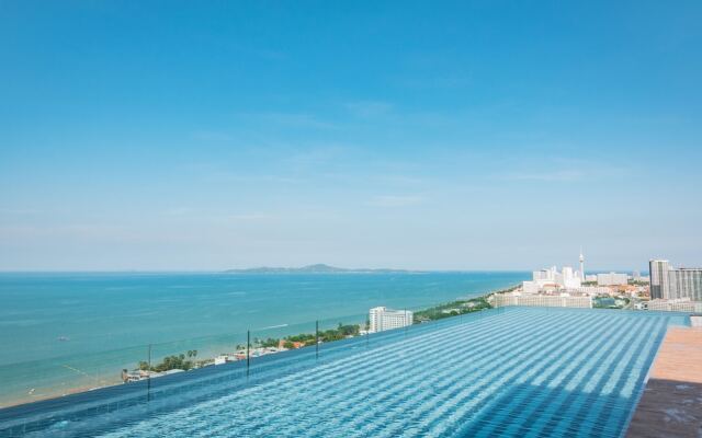 The Riviera Jomtien by Pattaya Holiday