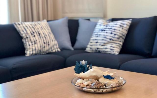 Private seaview villa in BlackSeaRama - 1st line