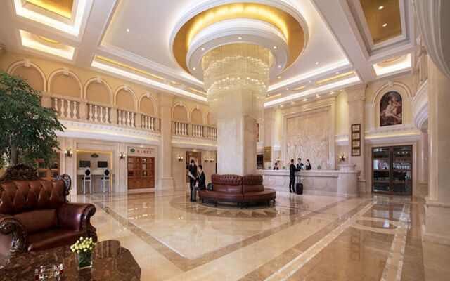 Vienna Hotel Shanwei Xingye Road Branch