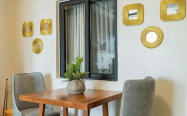 Tranquil Point Residence