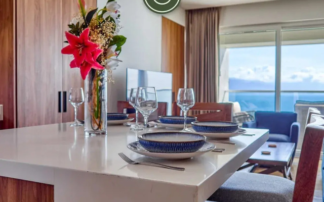 Harbor 171 Unit 1009