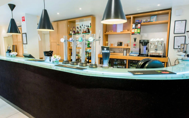 Stanwell Hotel By Mercure