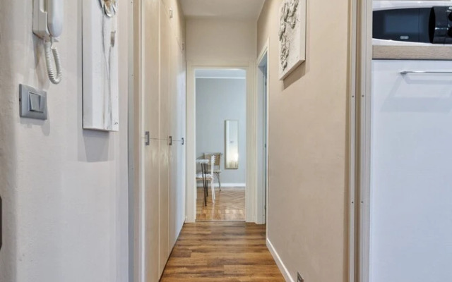 Borgo Dora Balcony Flat