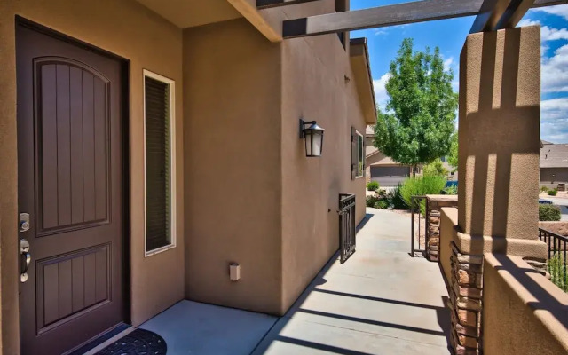 Views for Rent by RedAwning