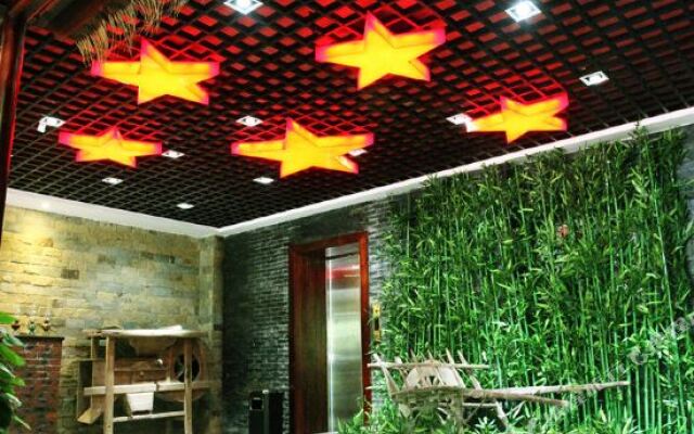 Jinggangshan Red Culture Theme Hotel