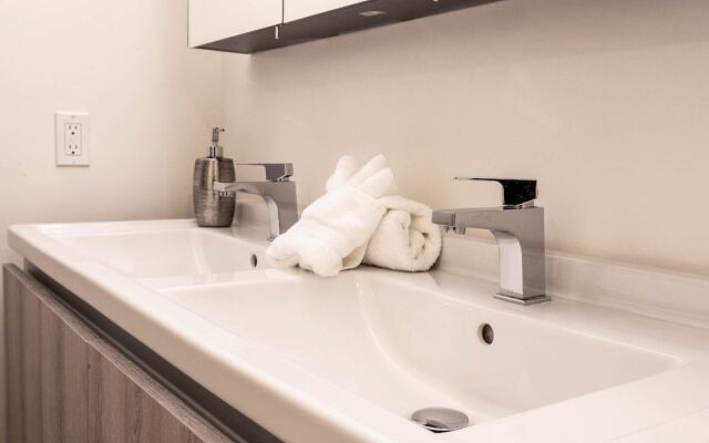 Downtown Luxury Condos by Barsala