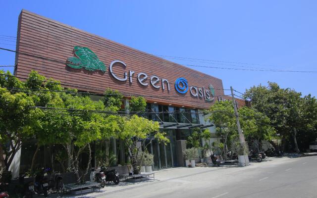 Green Hotel