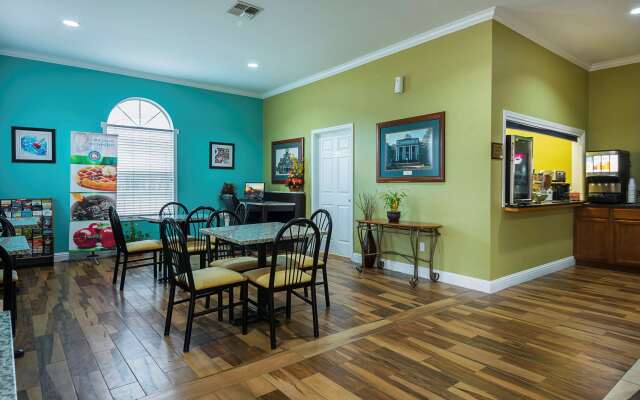 Quality Inn DeRidder