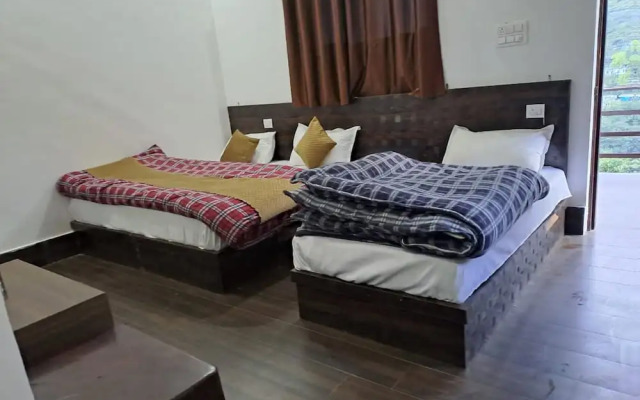 Goroomgo Kedar Chaukhamba Homestay
