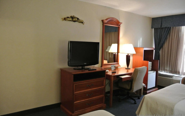 Days Hotel by Wyndham Williamsburg I-64