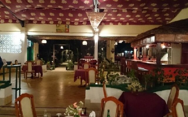 African Village Hotel