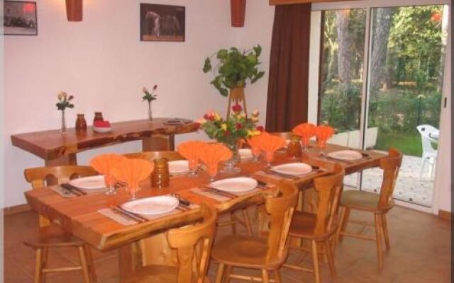 Location Villa et Studios Roquebrune-Sur-Argens