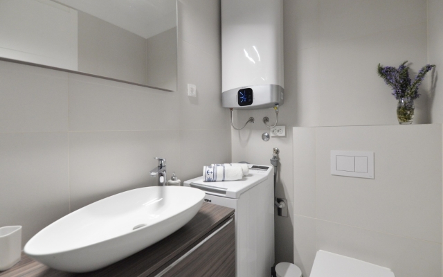 Apartment Nata - free parking A1 Murter, Island Murter
