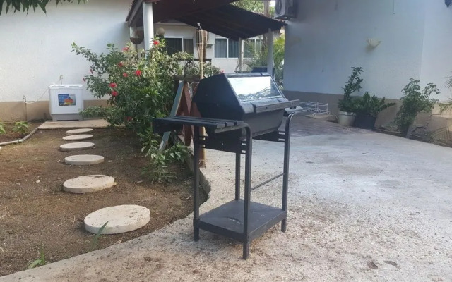 Besundi Deluxe