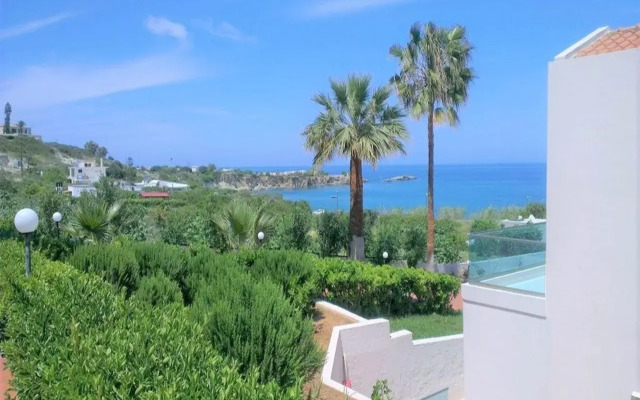 Saradari Beach Hotel - Adults Only