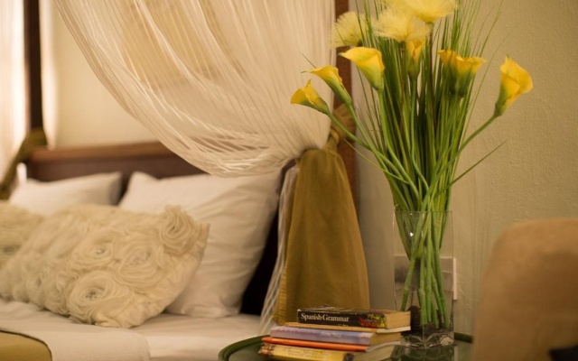 The Sovereign – Guest Rooms – George Town