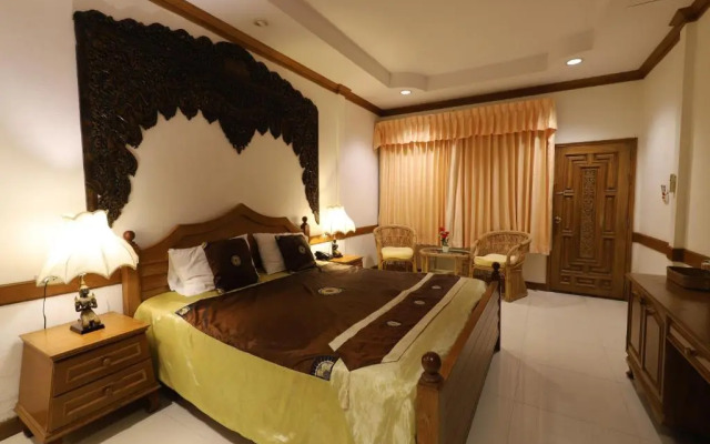 Right Spot Inn Hotel